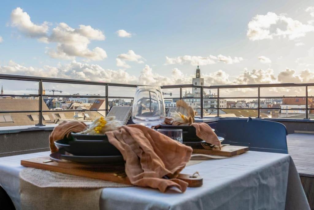Love Nest - Your Cosy Penthouse Ostende Exterior foto